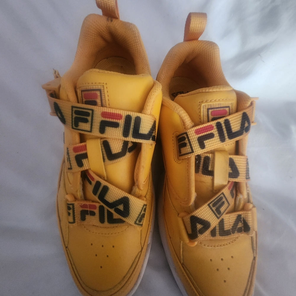 FILA Fast Charge Women’s Yellow Chunky Sneakers Shoes Sz 8.5 5FM00795-732